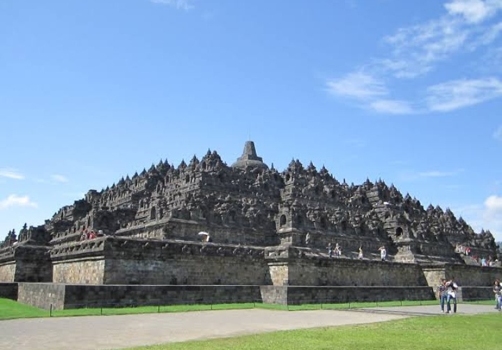 Tiket Borobudur Turis Lokal Rp750 Ribu hanya untuk Naik Candi, Wisman USD100