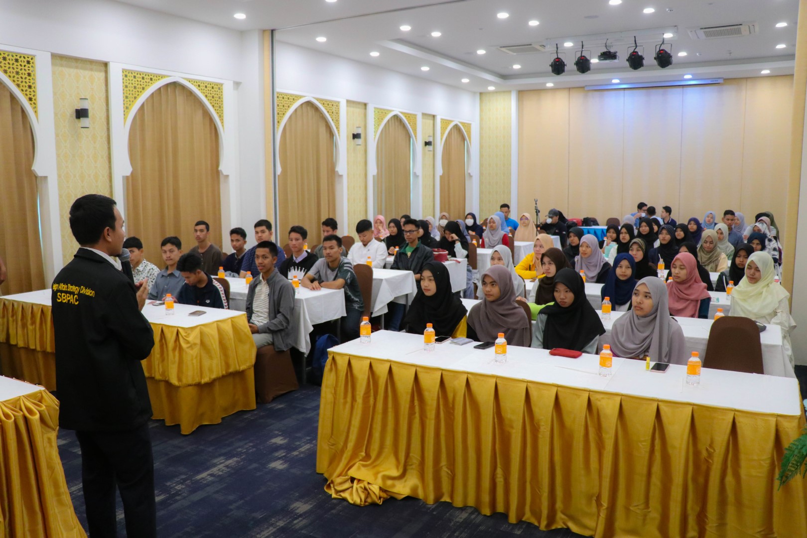 11 Ribu Pelajar Thailand Tak Bisa Pulang Akibat Covid-19