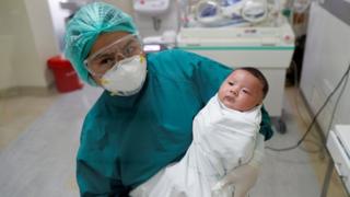 Bayi Satu Bulan di Thailand Sembuh dari Covid-19 Berkat 4 Obat