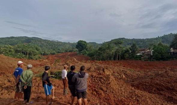 11 Orang Tewas, 12 Hilang Akibat Tanah Longsor di Majenang Cilacap