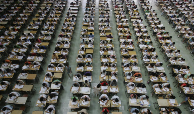 Banyak Remaja China Tak Mau Kuliah: Peserta Ujian Masuk PTN Turun 2 Tahun Beruntun