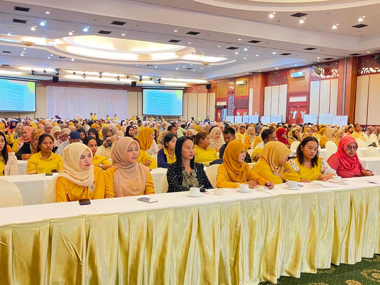 Thailand Selatan Latih 885 Relawan Terdidik Jadi Agen Perubahan