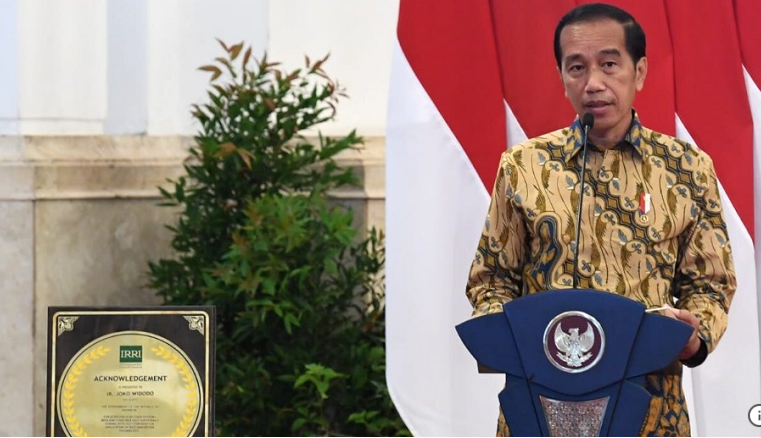 Jokowi Raih Penghargaan Ketahanan Pangan Dunia, Berterima Kasih pada Petani