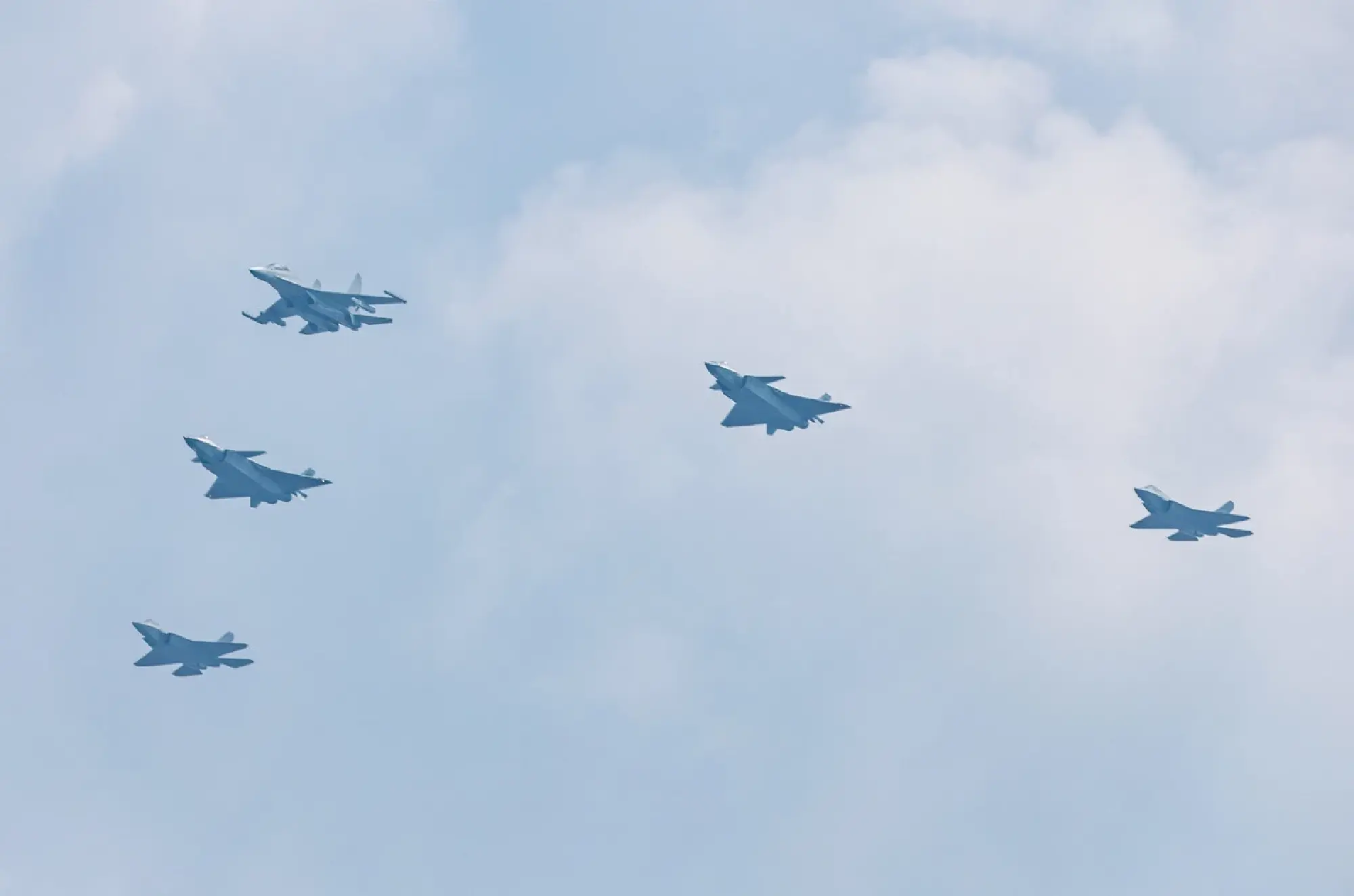 Dunia Melirik ke China, China Pamerkan Semua Jenis Jet Tempur Terbaru pada Parade Hari Kemenangan