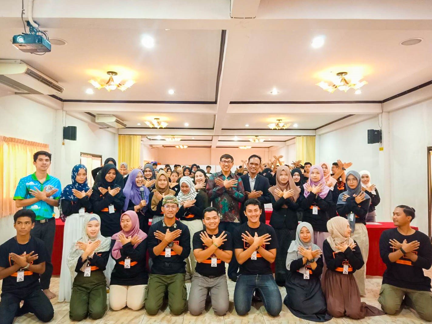 Kaum Muda Thailand Selatan Dilatih Literasi Media