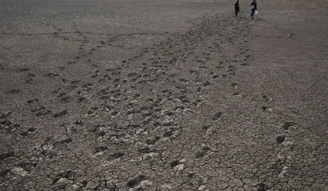 Cuaca Panas Ekstrem Pukul Sektor Wisata Pantai Thailand